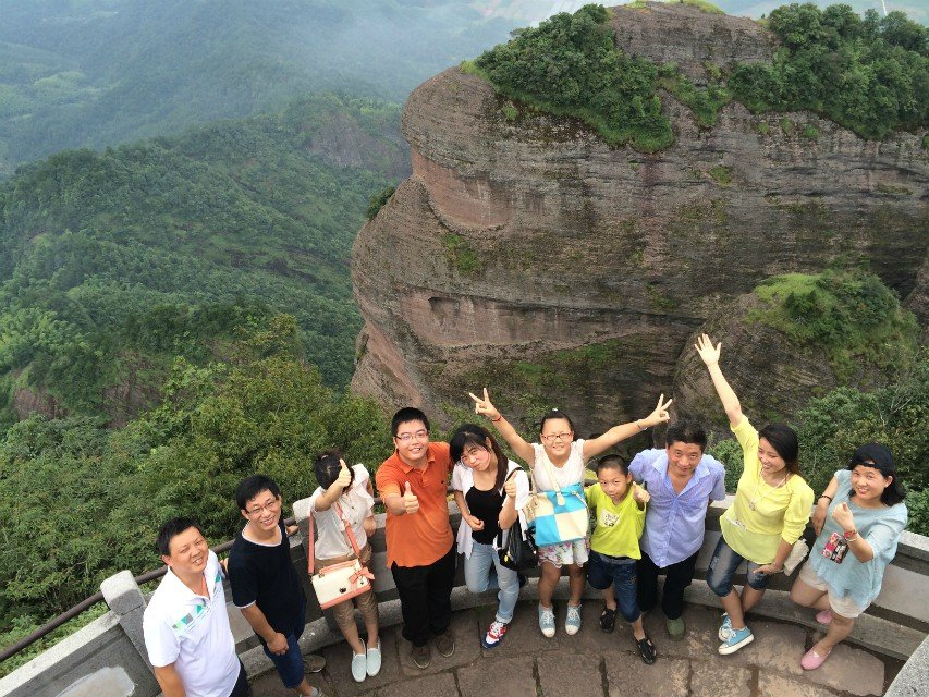 In July 2014, our employees traveled and visited the Jianglang Mountain which is the world natural heritage.