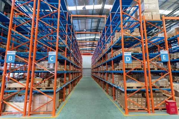 In-House Warehouse